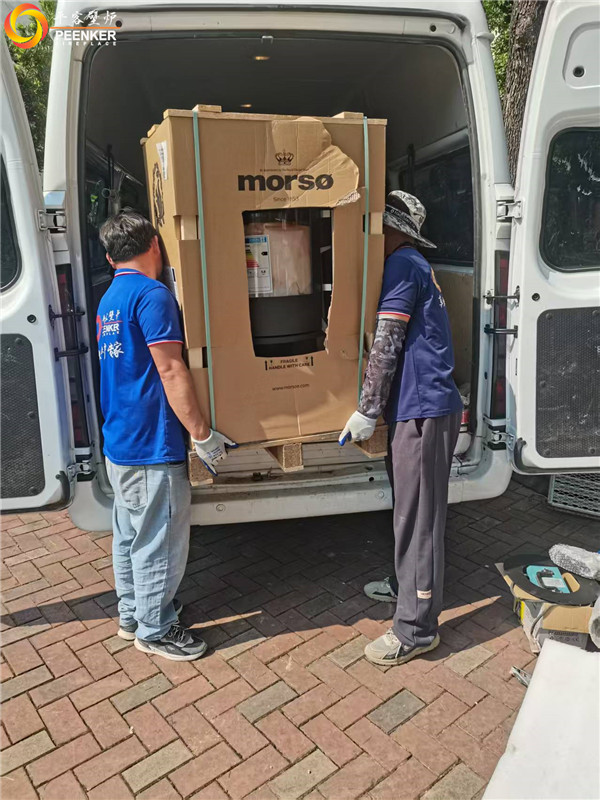 上海環球翡翠灣丹麥Morso 6848鑄鐵壁爐安裝.jpg