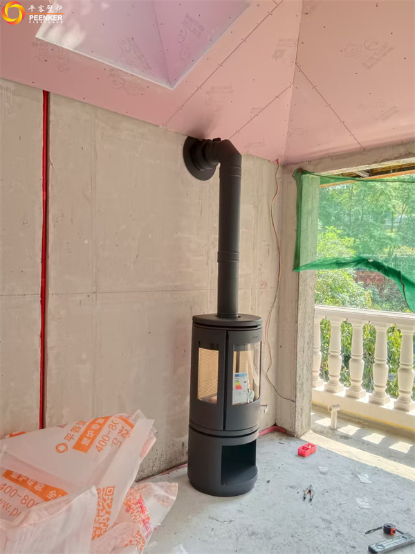 成都麓山國際丹麥Morso 7943鑄鐵火爐安裝.jpg
